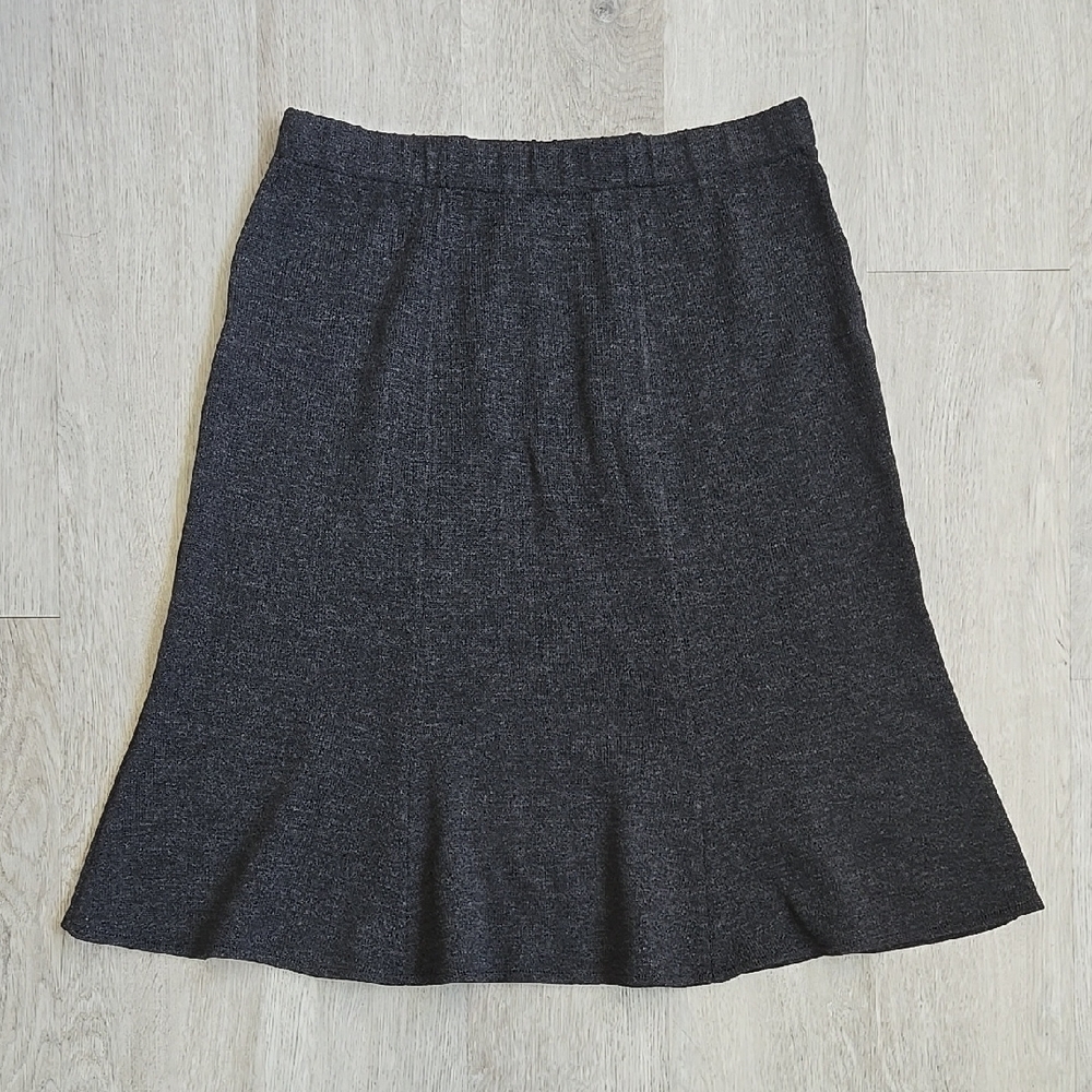 St. John Wool Blend Knit Fit Flare Skirt Size 12